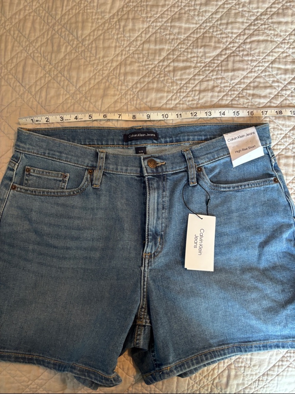 Calvin Klein NWT Jeans Medium Blue High-Rise Denim Shorts
